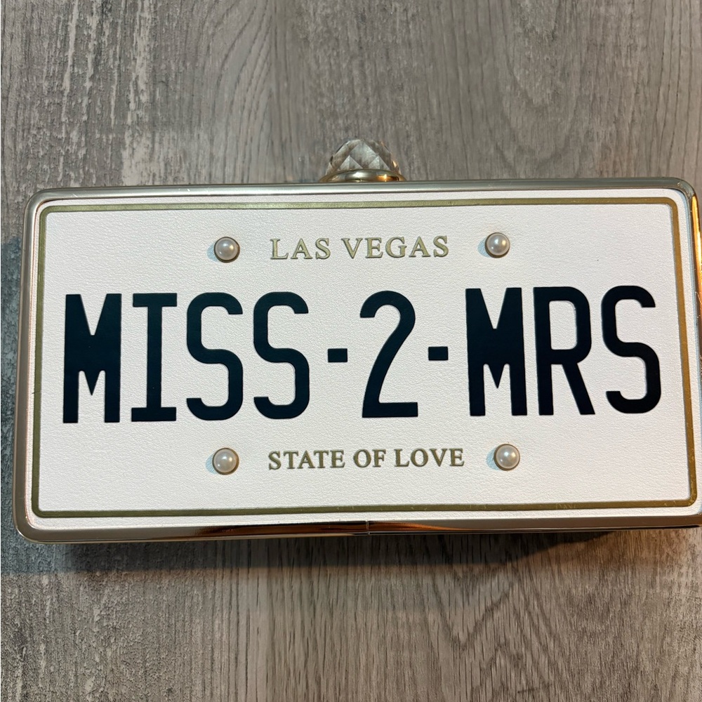 Las Vegas Miss to Mrs Clutch